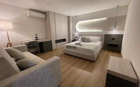Hotel Time Oclock Medellin